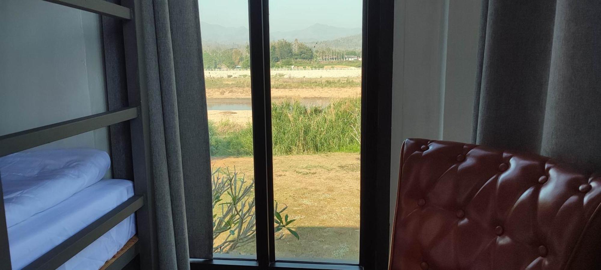 Dream Riverside Mae Sariang Exterior foto